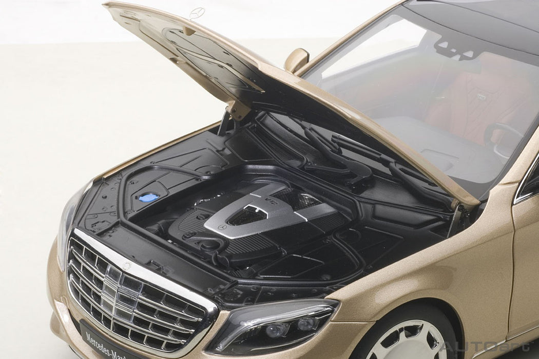 Autoart 1/18 Mercedes-Maybach S 600 Champagne Gold