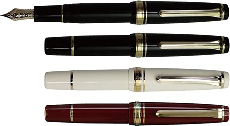 Sailor Professional Gear 纤细迷你黑色钢笔，带中号金色笔尖 11-1303-420