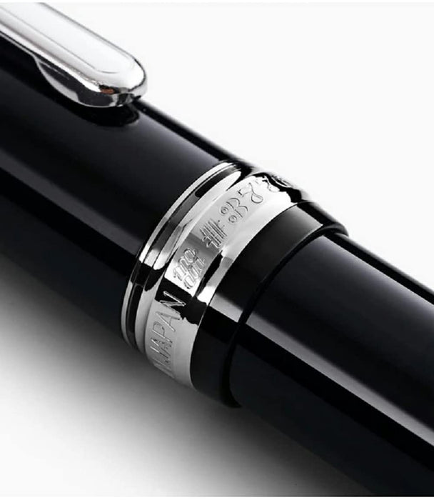 Platinum Pen 3776 Century Extra Fine Fountain Pen Rhodium Finish Laurel Green with Love Sticker