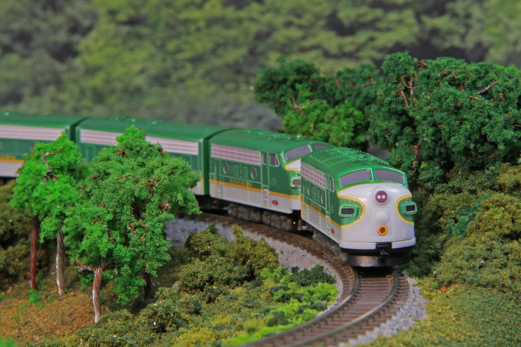 Rokuhan Z Gauge Shorty Emd F7 南方铁路柴油机车模型