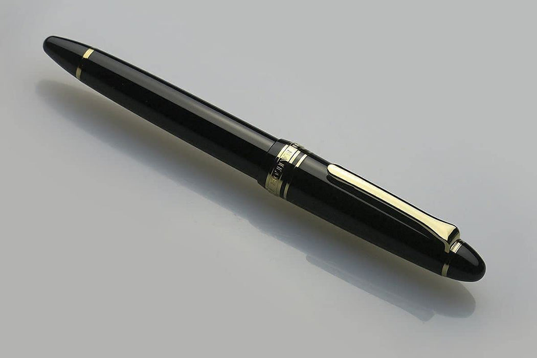 Sailor Fountain Pen Profit Casual with Gold Trim Medium Fine Black 11-0570-320