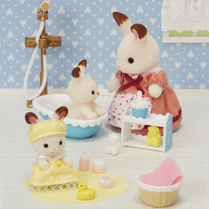 Epoch Sylvanian Families 婴儿浴室家具套装 适合 3 岁以上儿童的玩具娃娃屋