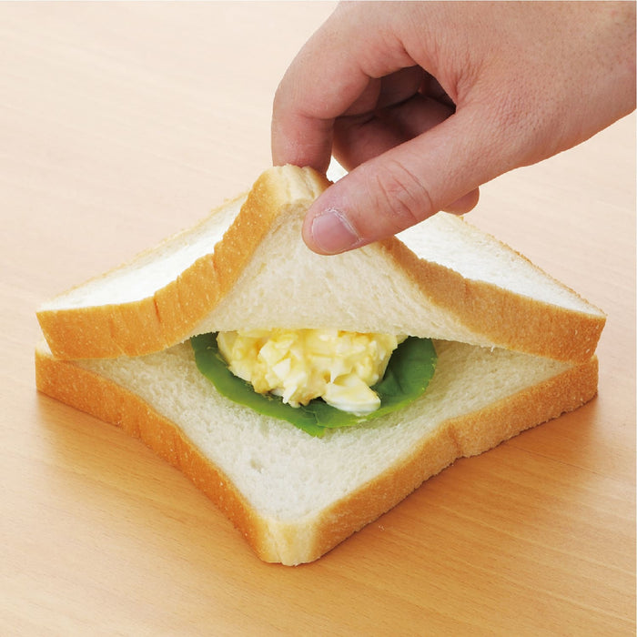 Akebono Heart-Shaped Sandwich Cutter & Sealer - Create Adorable Sandwiches