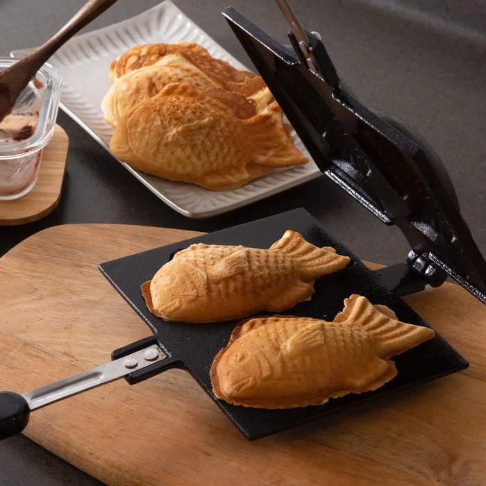 Iwachu Nambu Cast Iron Taiyaki Fish Waffle Maker