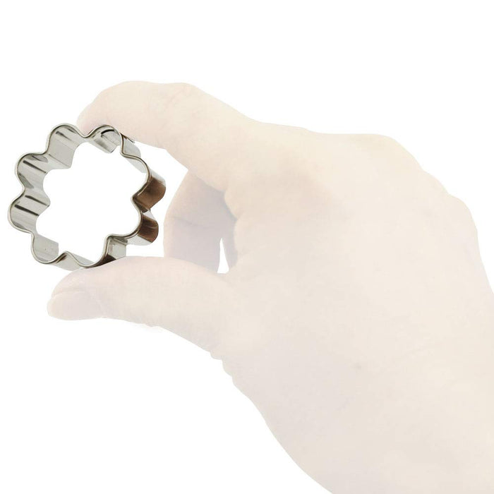 Kai Corp Cookie Cutter Flower Shape Small