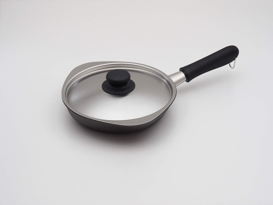 Sori Yanagi Japan Iron Frying Pan 18Cm [Nitriding] With Lid Ih Compatible