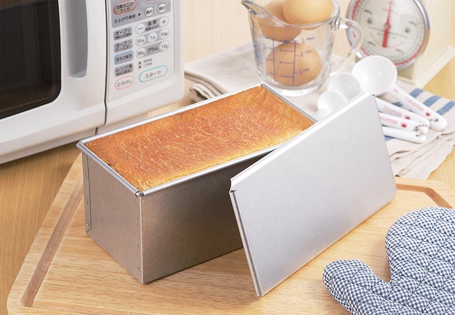 Tiger Crown Japan Square Bread Pan - Aluminized Steel, 1 Loaf, Sliding Lid